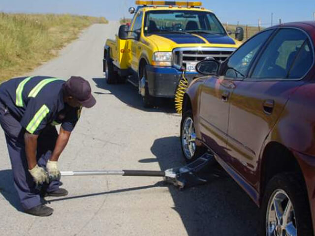 Car Roadside Assistance in Dubai